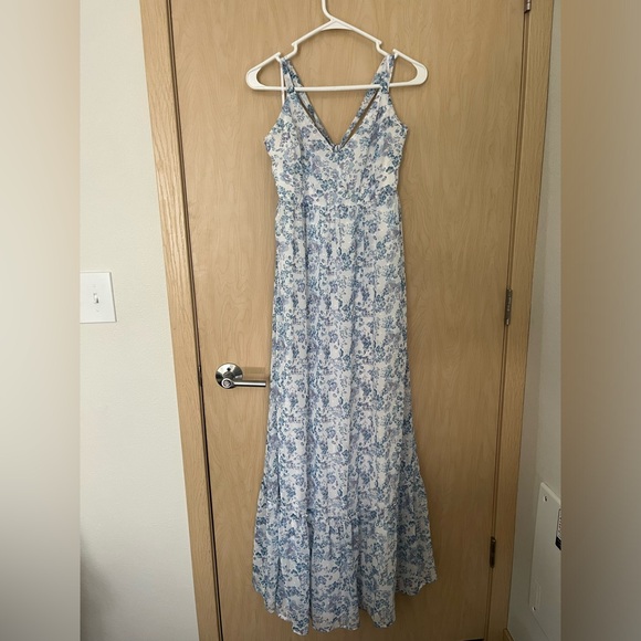 Lulu’s My Love Story Floral Print Tie Back Maxi Dress - Picture 1 of 4